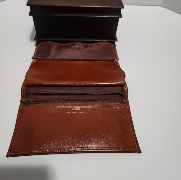 Vintage Princess Gardener Full Grain Cowhide Leather Wallet - Picture 14 of 16